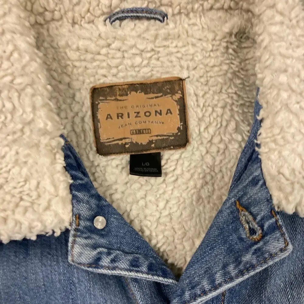 Vintage sherpa lined Arizona denim trucker jacket